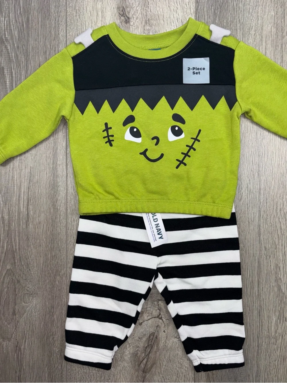 Old Navy Halloween Frankenstein Outfit 3-6 Months